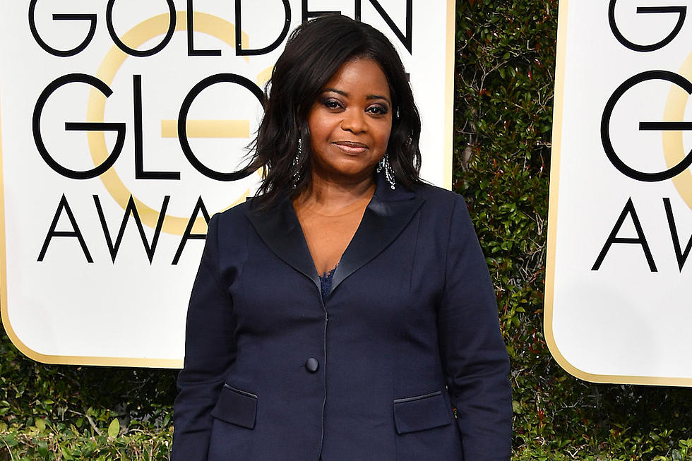 Octavia Spencer Suits Up at the 2017 Golden Globes