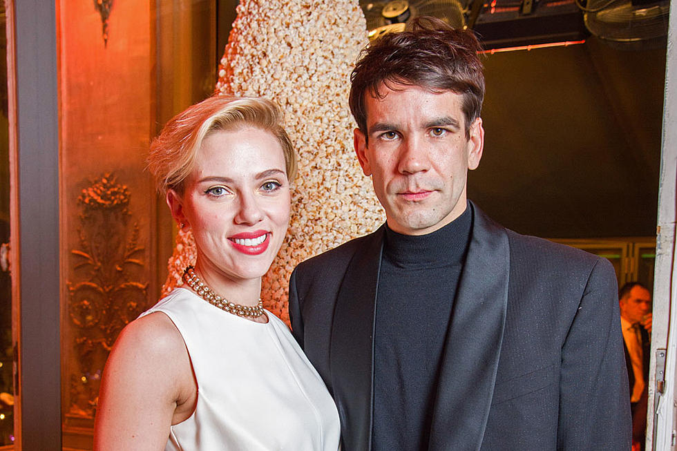 Scarlett Johansson and Husband Attend Art Opening After Reported Split