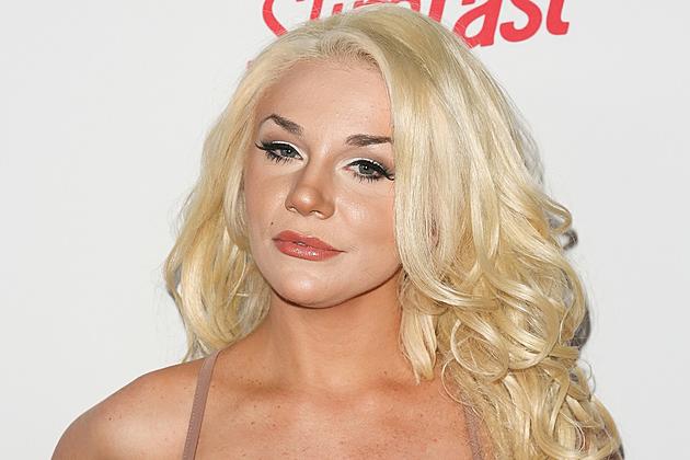 Courtney Stodden Comes Out as Bisexual Amid Split From Doug Hutchison