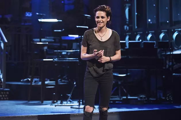 Kristen Stewart Hosts &#8216;Saturday Night Live': Watch Her Sketches + Opening Monologue