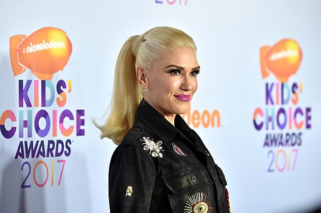 Gwen Stefani Reportedly Suffers Eardrum Rupture