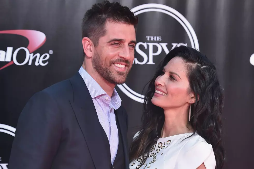 Olivia Munn + Aaron Rodgers Break Up After Three Years