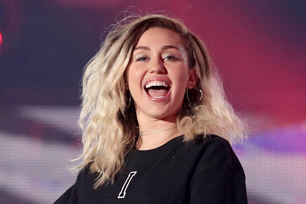 Miley Cyrus, Who&#8217;s Given Up Weed, Says New Album Will Be Non-Preachy Political