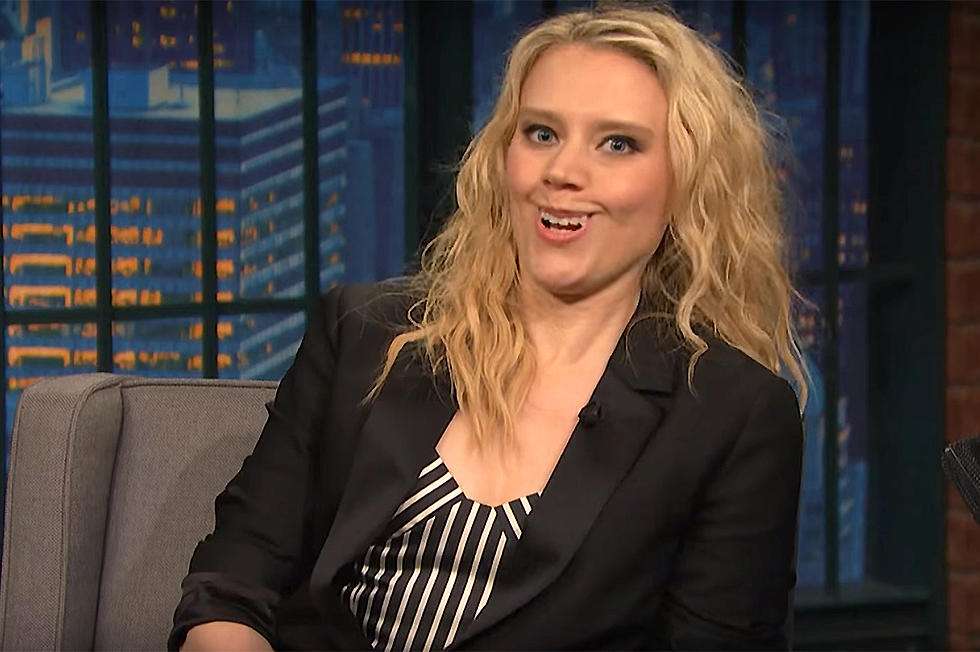 Kate McKinnon Parodies Jeff Sessions and His &#8216;Funny Little Mouth&#8217;