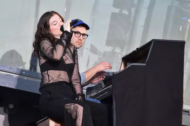 Lorde and Jack Antonoff Cover Robyn&#8217;s &#8216;Hang With Me&#8217; at Governors Ball