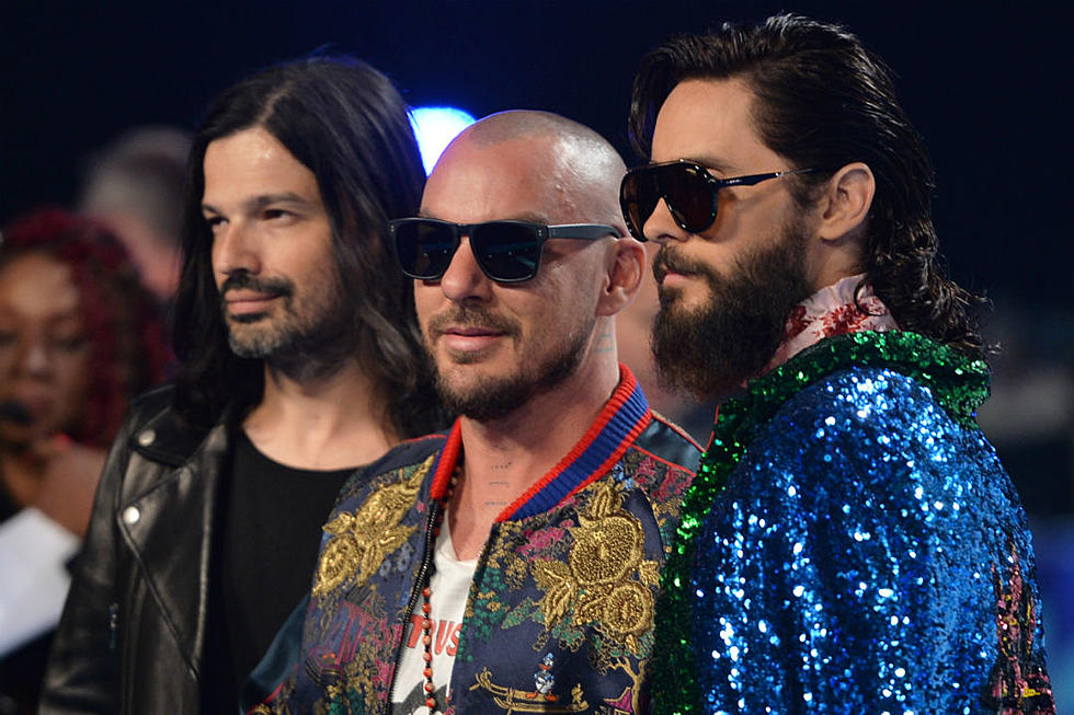 30 Seconds To Mars Shake Up VMAs With Glowing Thermal Technology