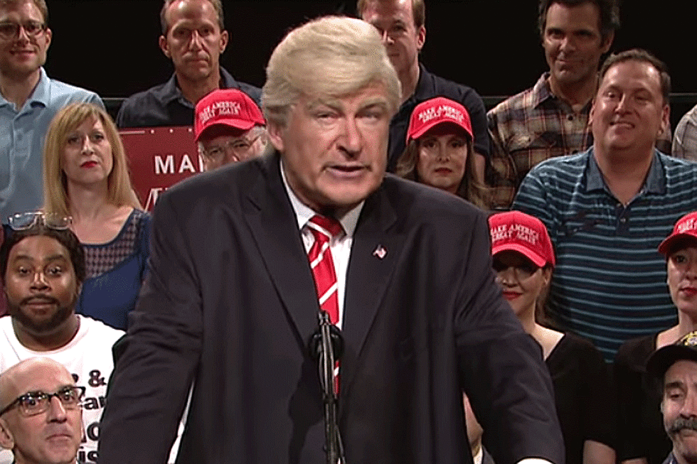 Alec Baldwin Returns as Donald Trump on 'Weekend Update'