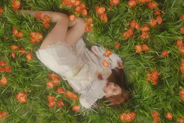 HyunA Feels Young and Fresh Again on &#8216;BABE': Watch