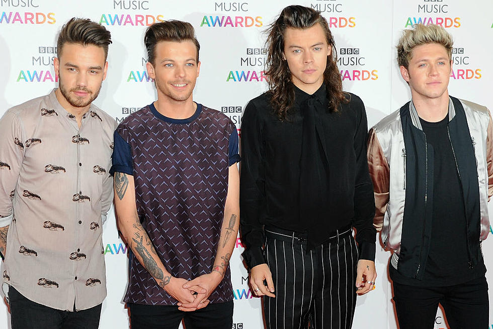 Simon Cowell Considers a One Direction Reunion...Without Harry Styles