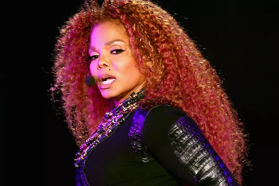 Janet Jackson Breaks Down in the Middle of Houston Concert
