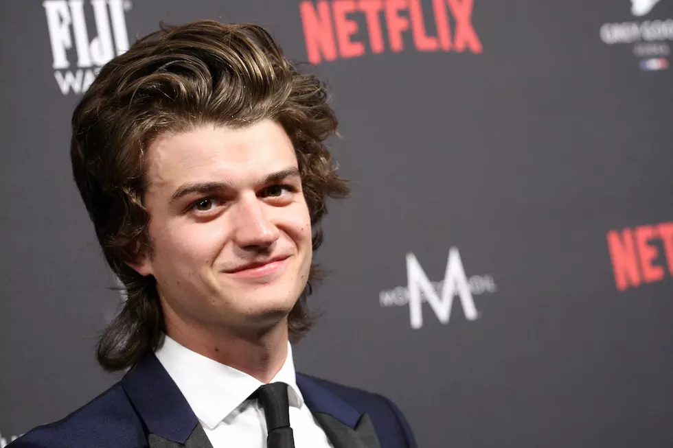 Stranger Things’ Joe Keery Says He’ll Shave Off His Perfect Hair if David Harbour Wins Golden Globe
