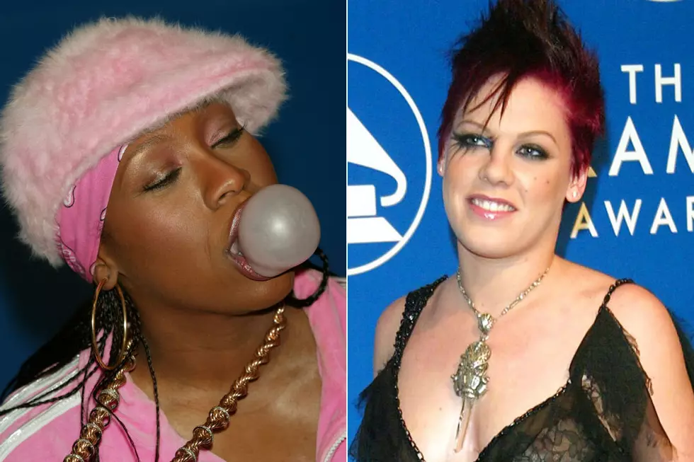Here's What The Grammys Looked Like in 2003