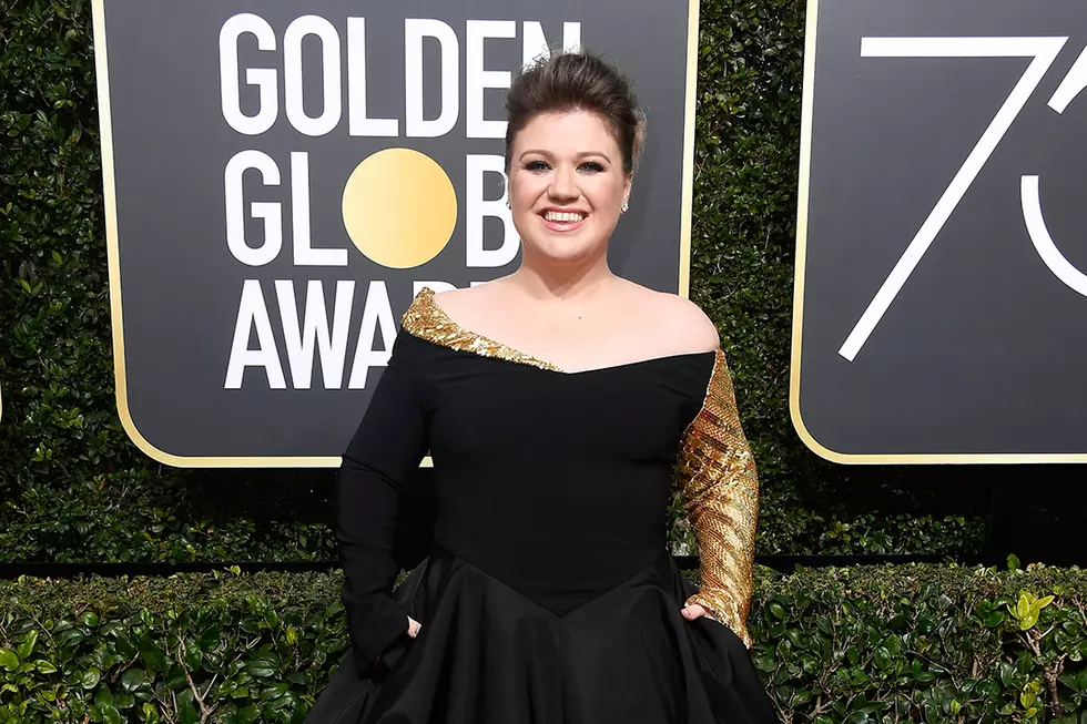 Kelly Clarkson Meets Meryl Streep at the Golden Globes and Freaks Out