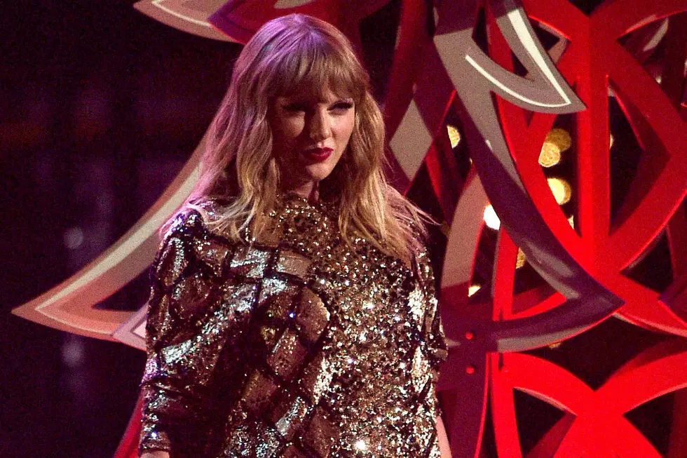 Judge Scolds Taylor Swift for Seeking Attorney&#8217;s Fees After &#8216;Shake It Off&#8217; Lawsuit