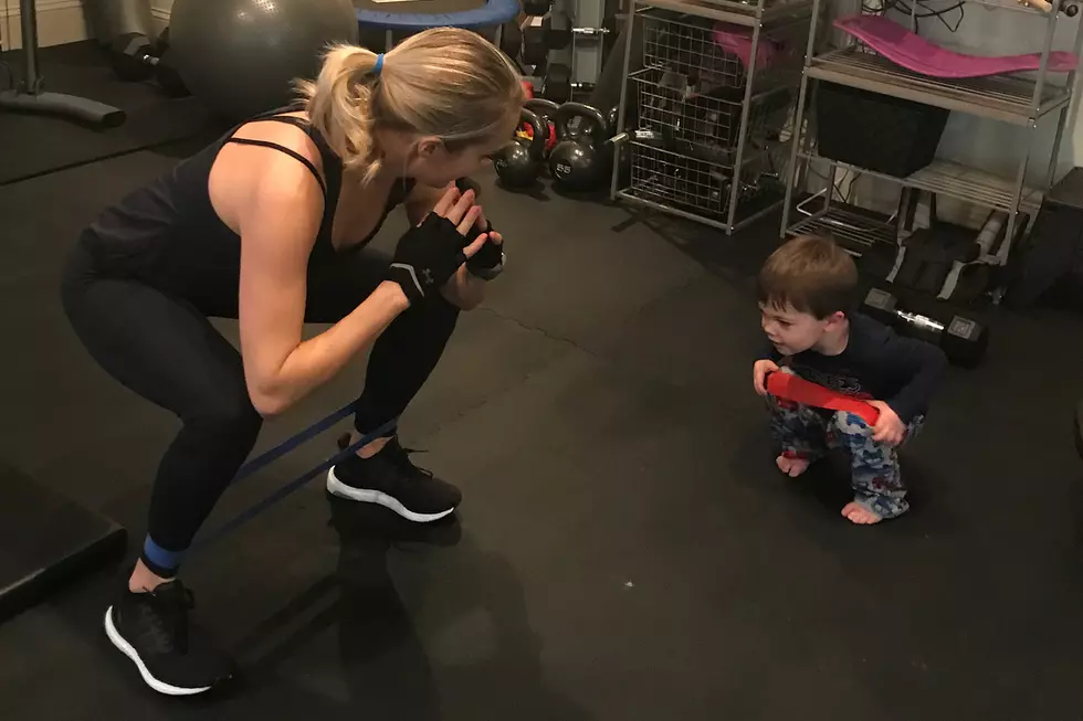 Carrie Underwood Powers Through Workout With Family Following 2017 Face, Wrist Injury