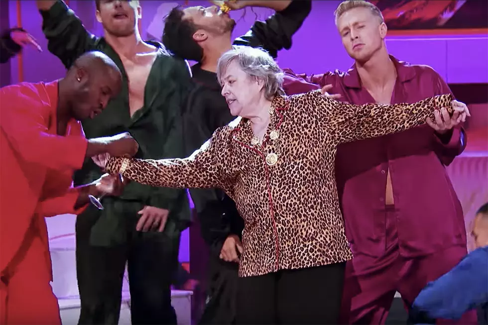 Kathy Bates Channels Bruno Mars in ‘Lip Sync Battle’ Preview