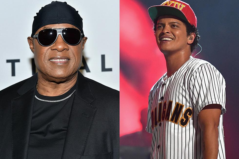 Stevie Wonder Defends Bruno Mars After Cultural Appropriation Accusations
