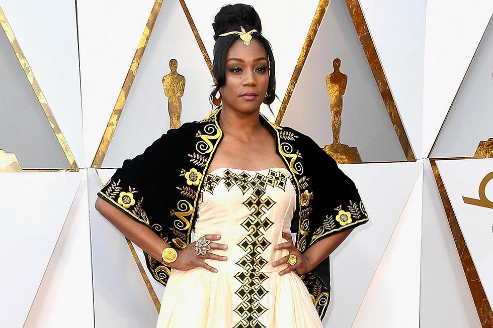 Tiffany Haddish Dressed Like An Actual Queen for the 2018 Oscars