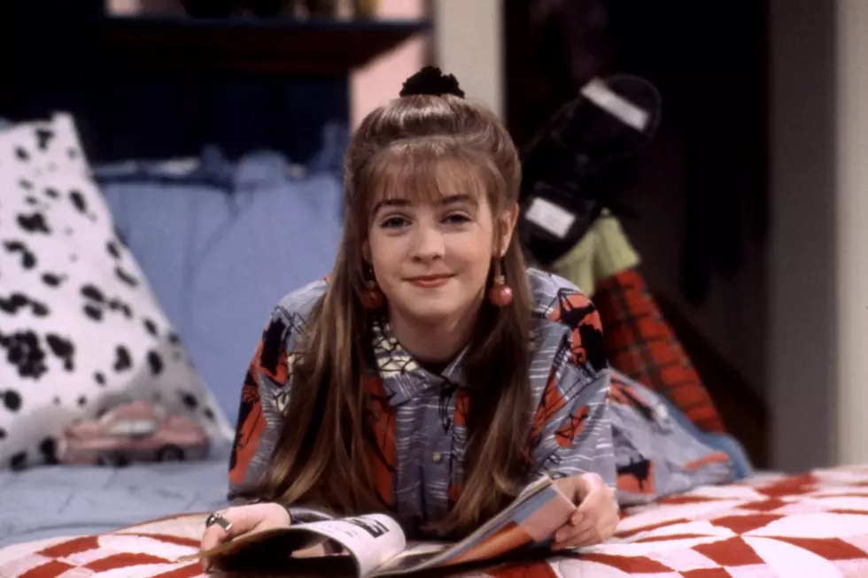Melissa Joan Hart’s ‘Clarissa’ to Explain It All Over Again in Series Revival