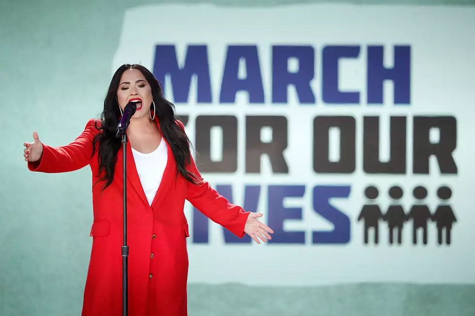 Demi Lovato Performs &#8216;Skyscaper&#8217; at the 2018 March for Our Lives