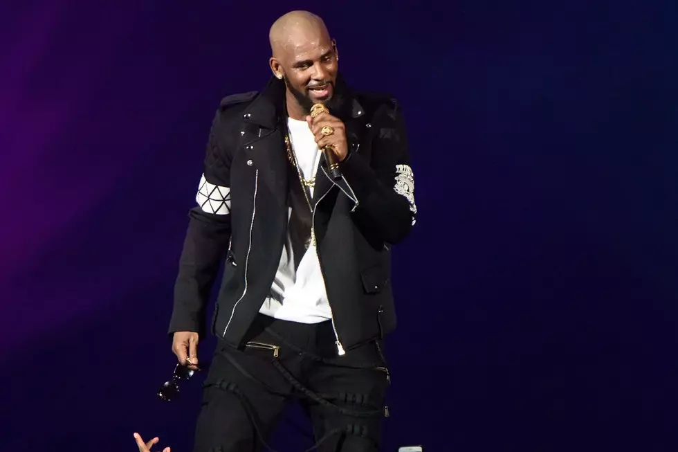 Apple Music and Pandora Remove R. Kelly's Music From Playlists