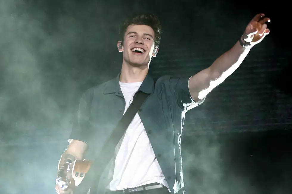 Shawn Mendes Scores Third No. 1 Album — Here&#8217;s How He Did It