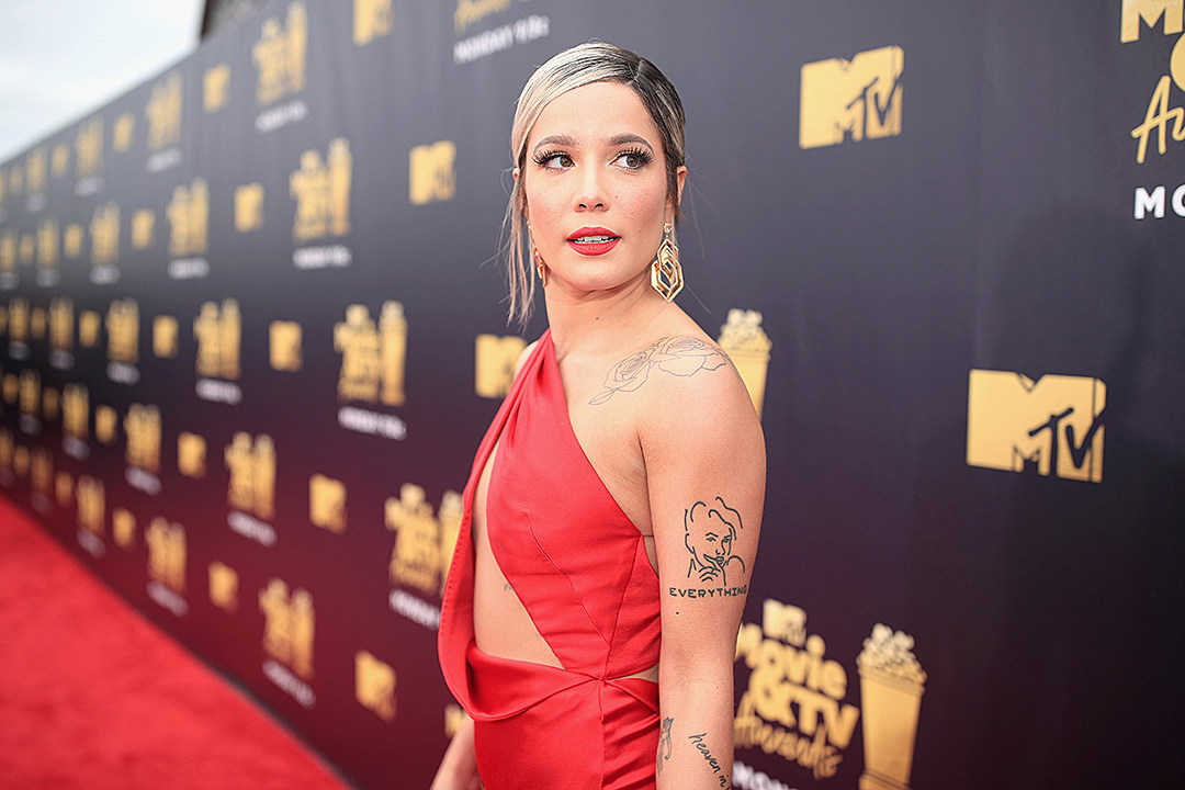 Halsey wants to tattoo 'whole stomach' once they're done 'having kids' |  Boombuzz