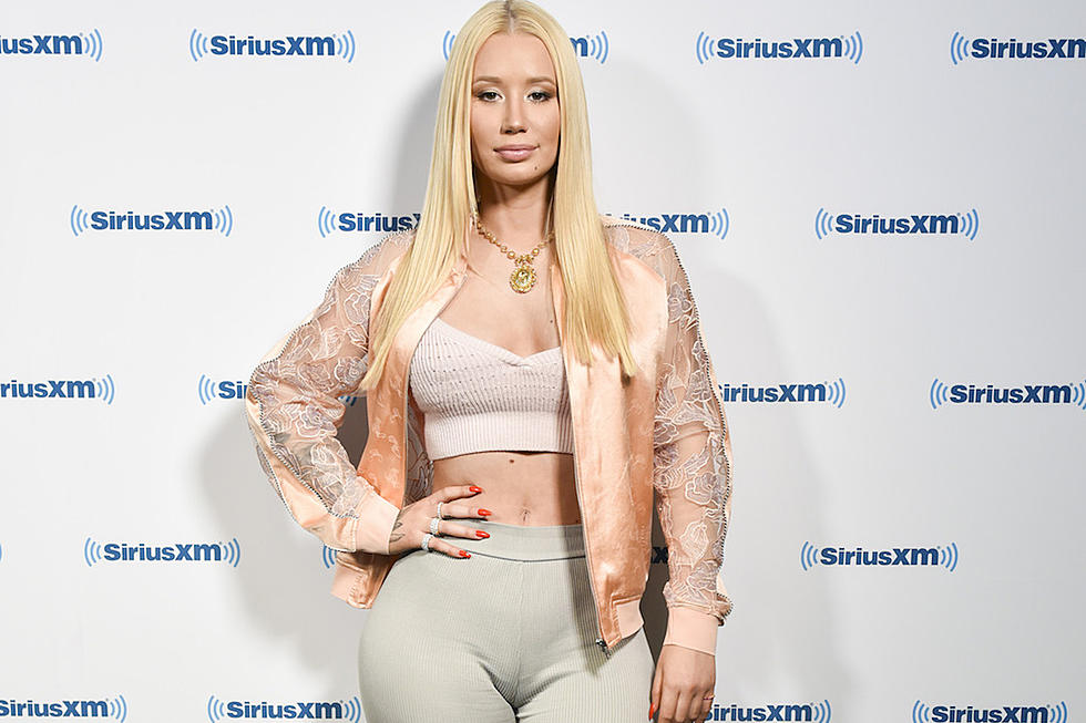 Iggy Azalea Bares It All For Fashion Nova Photo Shoot