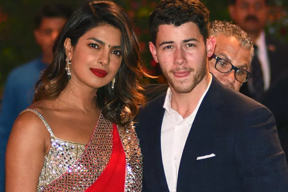 Um, Priyanka Chopra + Nick Jonas Are Wearing Matching Rings Now
