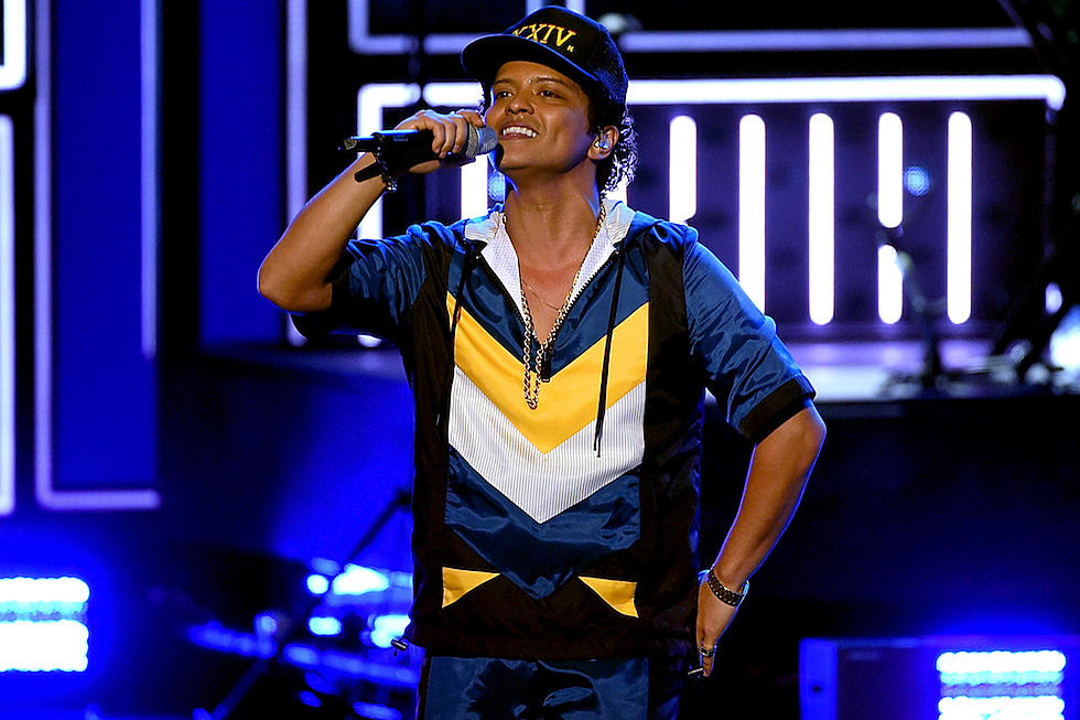 Bruno Mars Temporarily Stops Show After Stage Catches on Fire