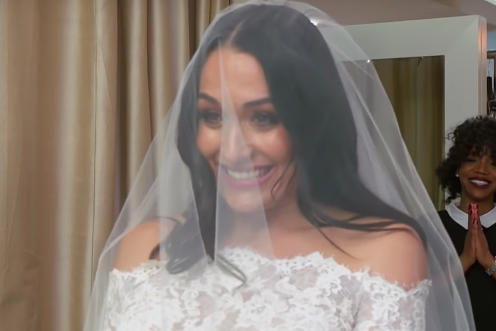 Nikki Bella Lands the Perfect Wedding Dress in ‘Total Bellas’ Preview