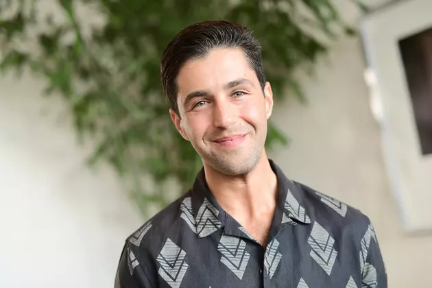 &#8216;Drake &#038; Josh&#8217; Star Josh Peck Is Going to Be a Dad