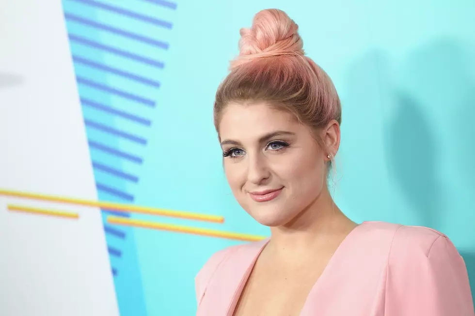 7. Meghan Trainor - 'All About That Bass' - This Week's Top Ten (14th  December 2014) - Capital