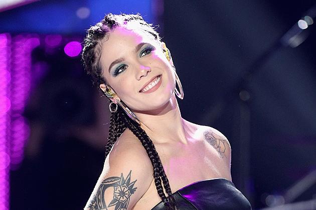 Halsey&#8217;s New Song &#8216;Without Me&#8217; Is &#8216;Not Attached to an Album&#8217; (LISTEN)