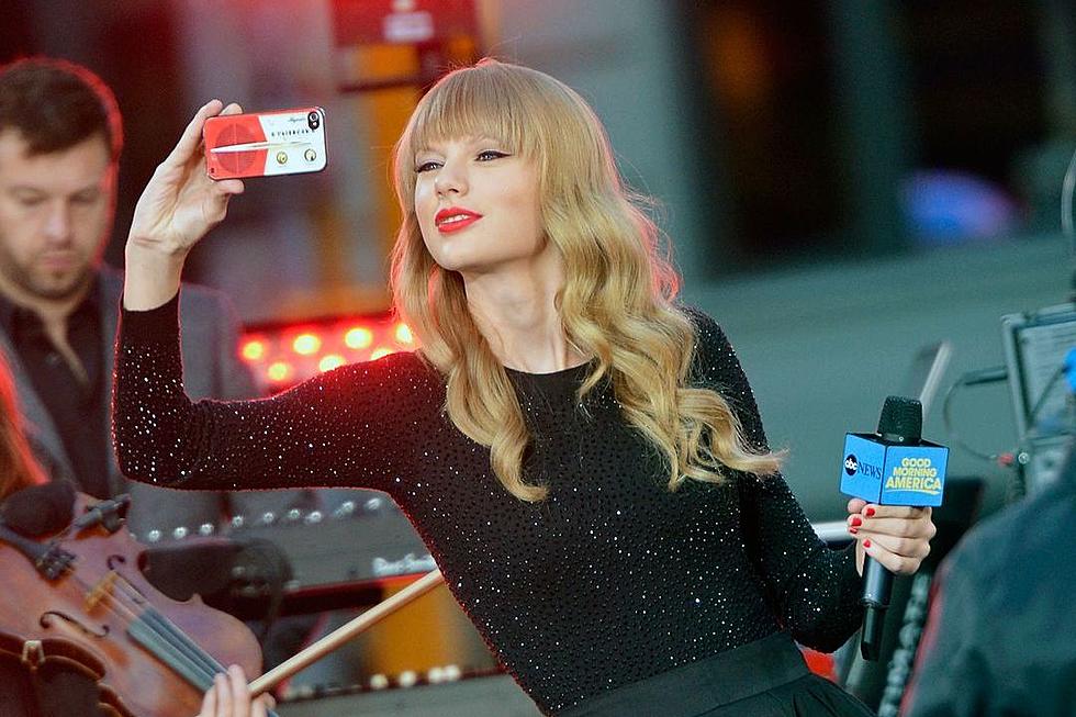 Taylor Swift Only Tweeted 13 Times This Year&#8230; and She Was 2018&#8217;s Most Influential Twitter User