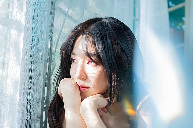 Tiffany Young Is Sweet &#038; Cool Like a &#8216;Peppermint&#8217; on Holiday Single: LISTEN