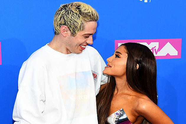 Pete Davidson Jokes About &#8216;Diabolical Genius&#8217; Ariana Grande in New Year&#8217;s Eve Stand-Up Set
