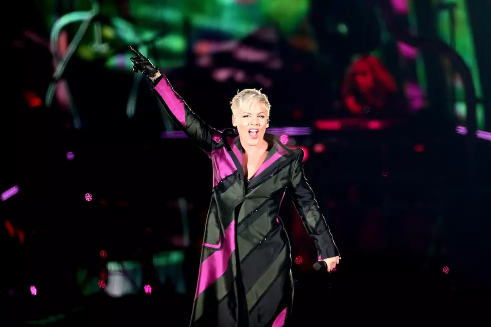 Send Us A Selfie To Win Tickets To PInk