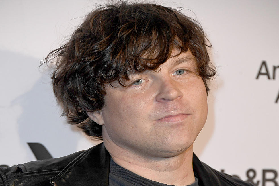 Ryan Adams Cancels Tour After Abuse Allegations