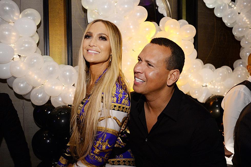 Jennifer Lopez and Alex Rodriguez Announce Engagement