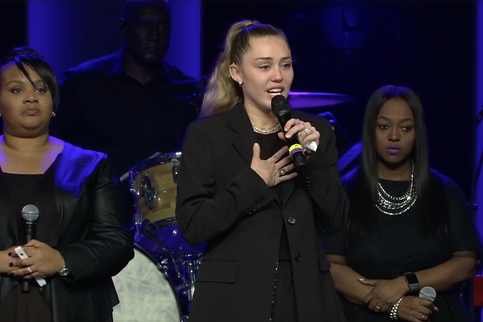 Miley Cyrus Gets Emotional Honoring Janice Freeman During Her Memorial Service