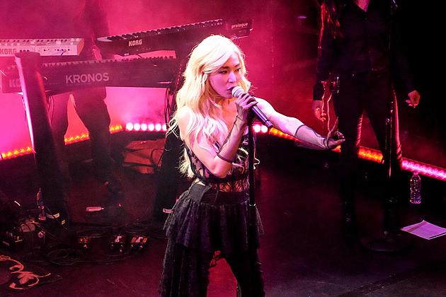 Tiffany Young Blossoms Into Solo Pop Stardom During Glittery NYC Tour Debut (REVIEW)