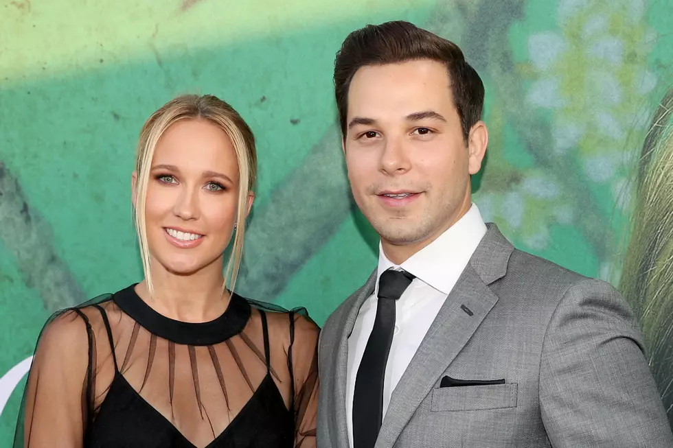 'Pitch Perfect' Stars Anna Camp and Skylar Astin Split