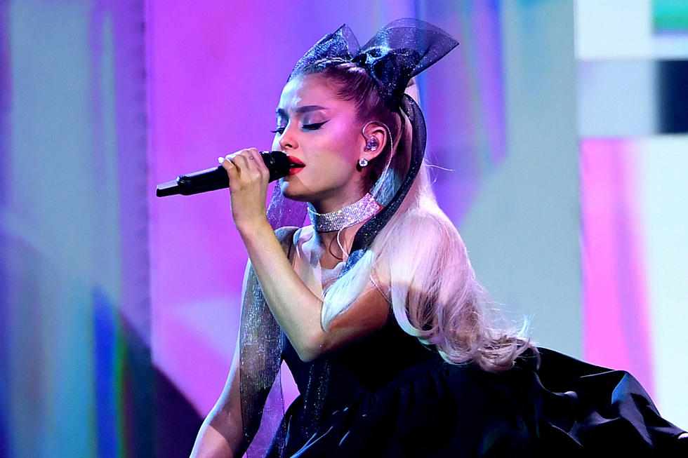 Ariana Grande Reveals Touring Is &#8216;Hell,&#8217; Tweets That She &#8216;Feels Empty&#8217;