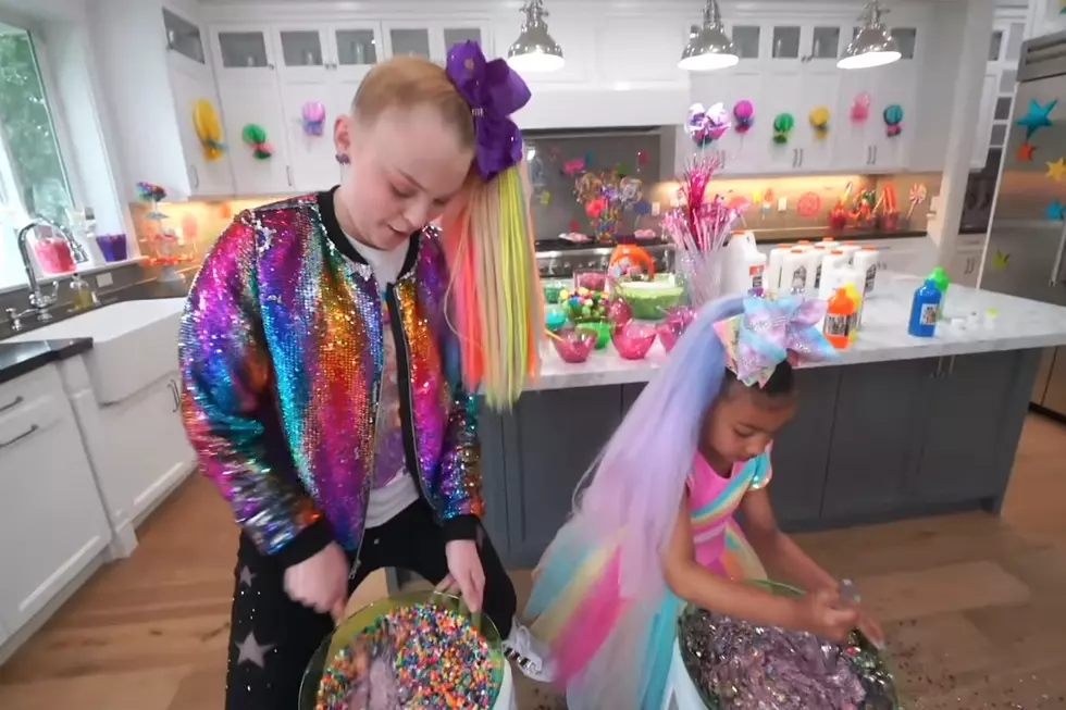 Jojo Siwa Babysitting North West Is the Most Surreal Video You’ll Watch Today