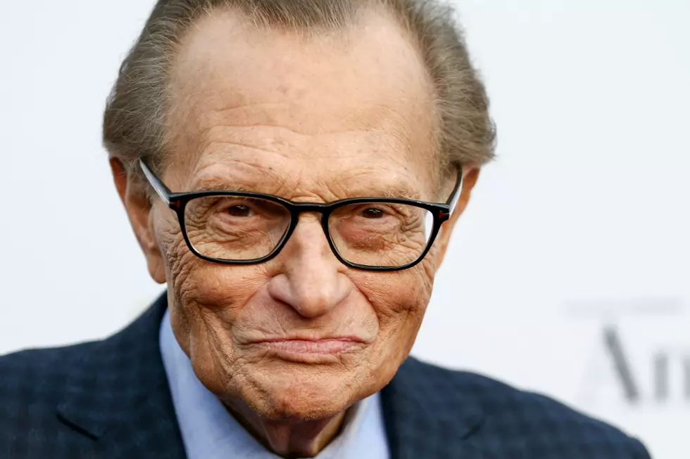 Larry King Reportedly Suffers Heart Attack, Goes Into Cardiac Arrest