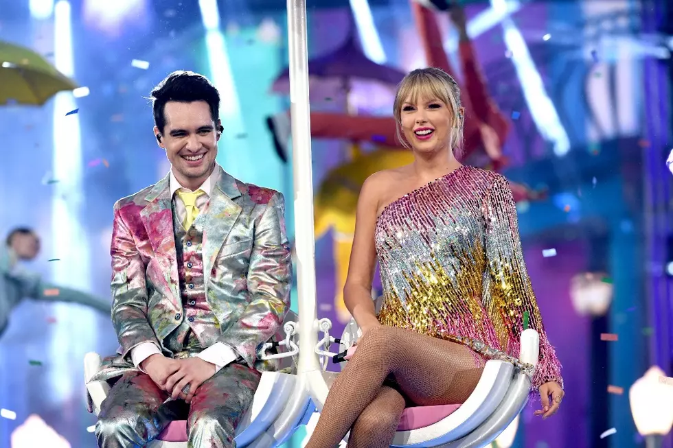Taylor Swift And Brendon Urie Debut Me At 2019 Bbmas