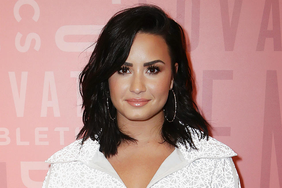 Demi Lovato’s New Finger Tattoo Has the Most Powerful Message