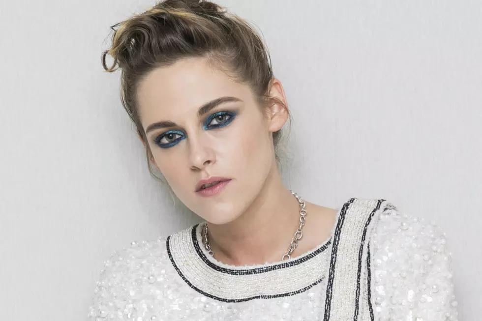 25 Stars Who Never Smile for the Camera
