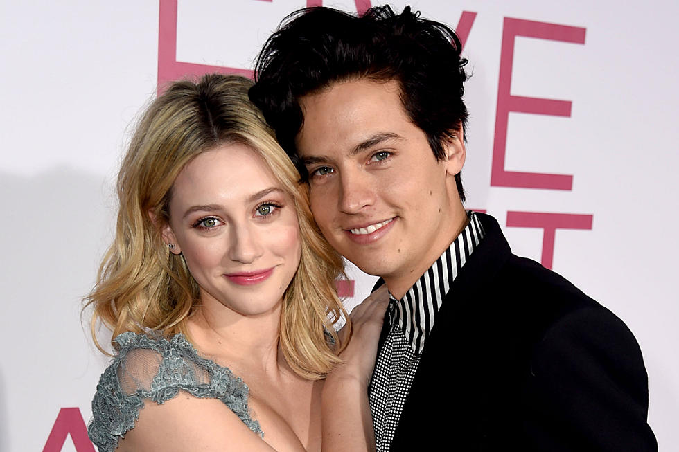 &#8216;Riverdale&#8217; Stars Lili Reinhart and Cole Sprouse Have Reportedly Broken Up